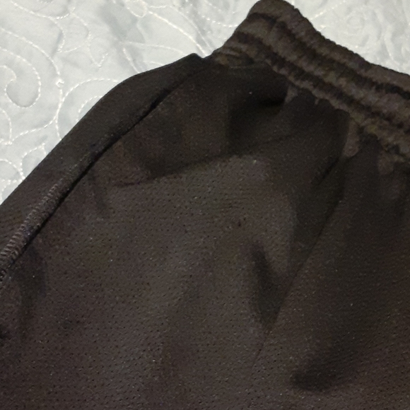 Donated Mens athletic works mesh lined shorts sz small - Picture 4 of 7